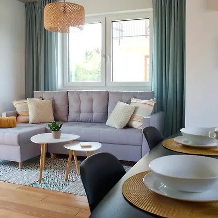 Laba - Basen, Blisko Plazy, Cisza, Taras, Parking, Bezplatne Wifi, Wyjatkowy! Lägenhet Gdynia