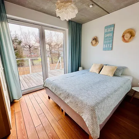 Apartament Laba - Blisko Plaży, Cisza, Taras, Parking, Nowy!