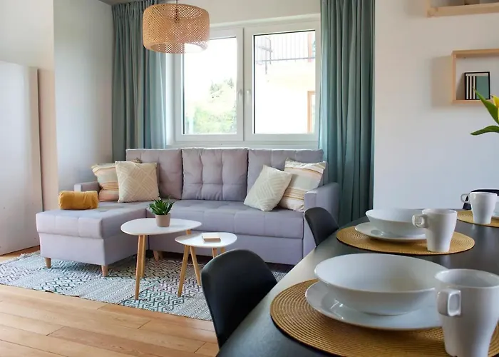 Laba - Basen, Blisko Plazy, Cisza, Taras, Parking, Bezplatne Wifi, Wyjatkowy! Апартаменты Гдыня