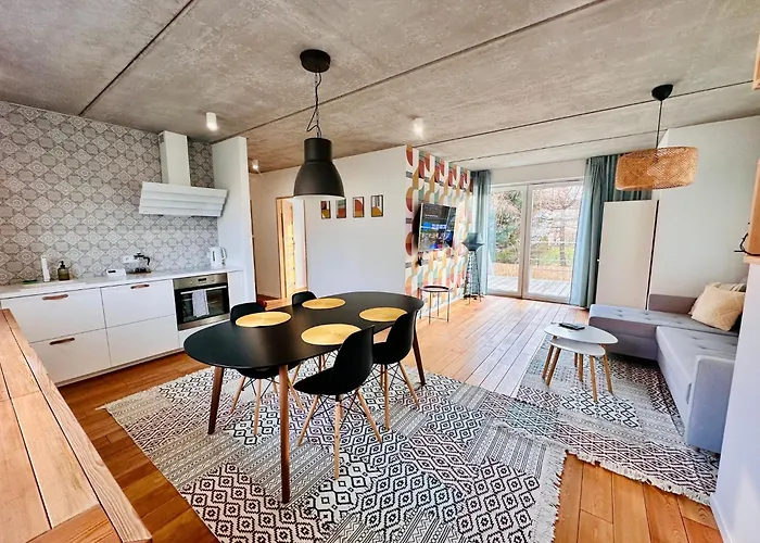 Apartment Laba - Basen, Blisko Plazy, Cisza, Taras, Parking, Bezplatne Wifi, Wyjatkowy! Gdynia